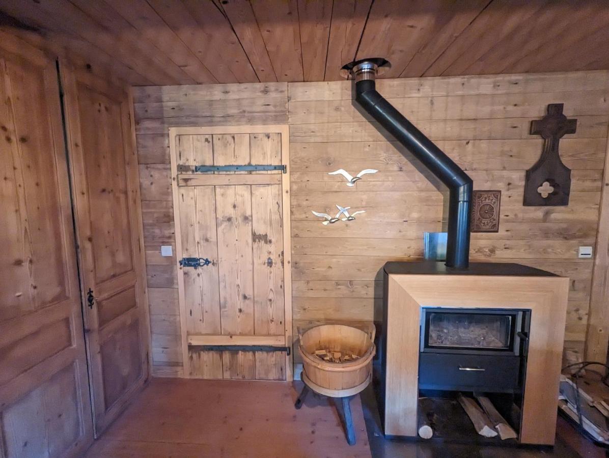 Bas De Chalet Au Coeur Des Aravis, Entre Lac Et Montagne Saint-Jean-de-Sixt Eksteriør bilde